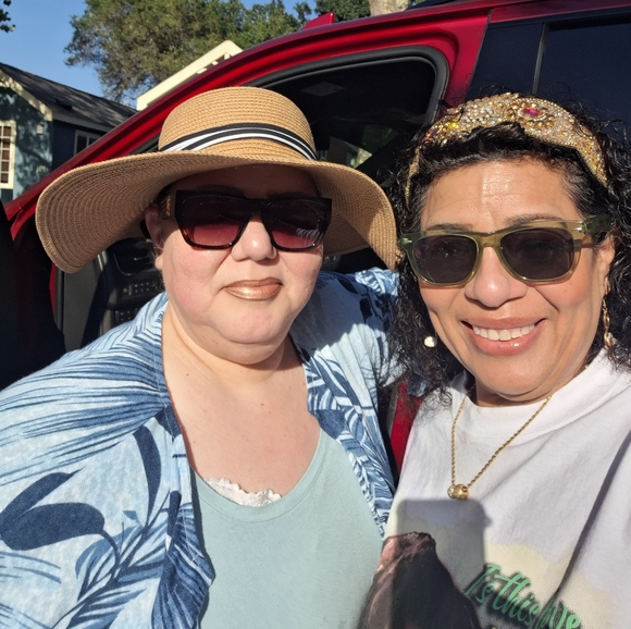 🎶💃🏽THE SISTERS -  SHARING YOURS & MINE PLEASE READ SHOW GUIDELINES 🎶💃 - Picture 5 of 8